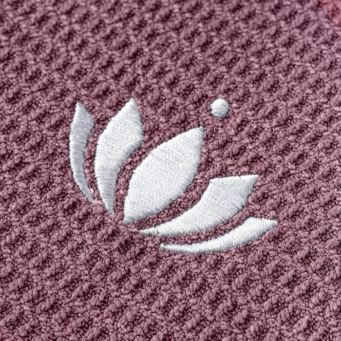 Lotuscrafts auberine logo handtuch